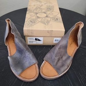 NIB size 41 Free People Mont Blanc Sandals